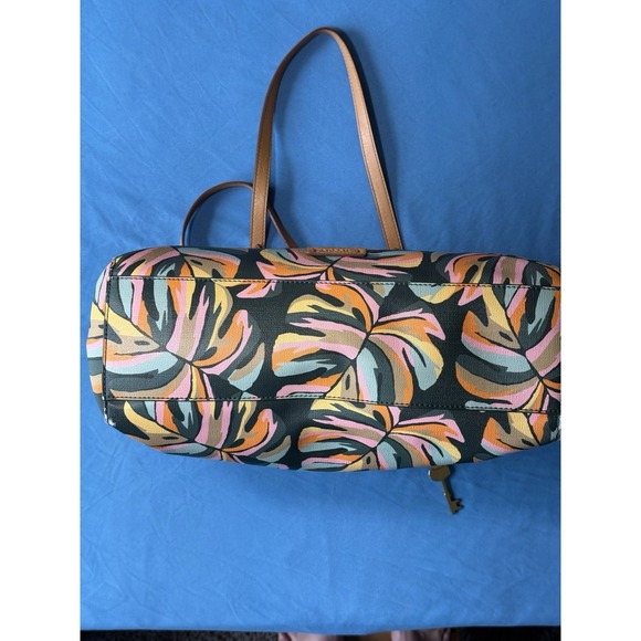 Fossil Women's Rachel Vibrant Tropical Leaf Print Coated Canvas Tote Handbag - Picture 5 of 11
